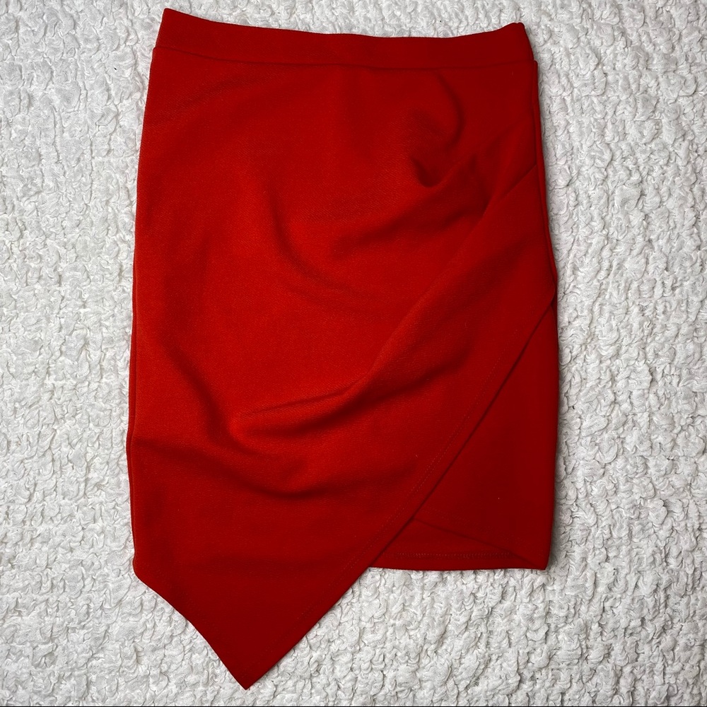 Small A'Gaci Symmetrical Skirt